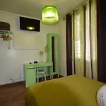 Le 180 Cinq * Tolón