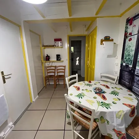 Le 180 Cinq * Tolón