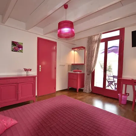 Le 180 Cinq *
